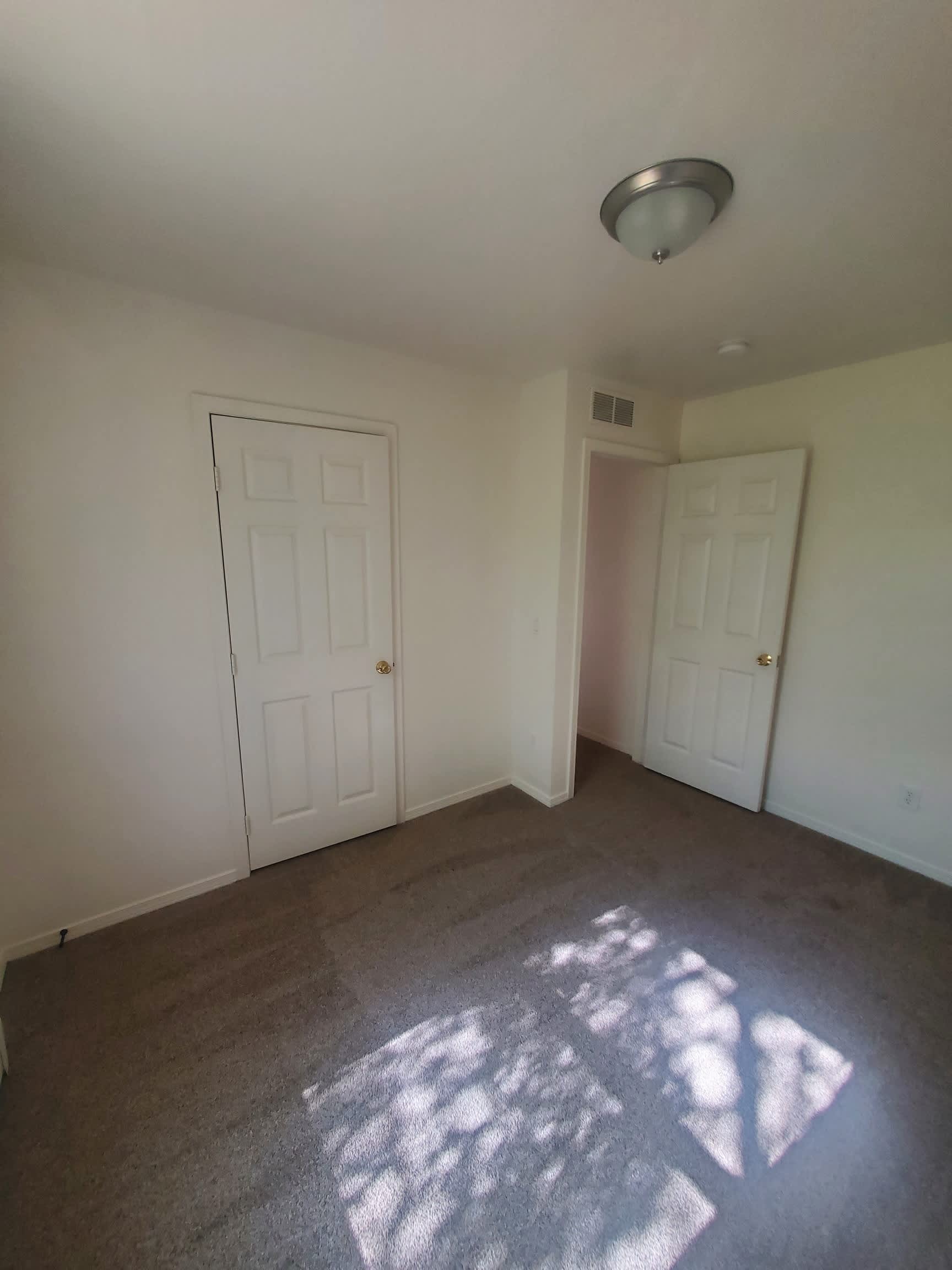 632 1/2 Colony Road – photo 2