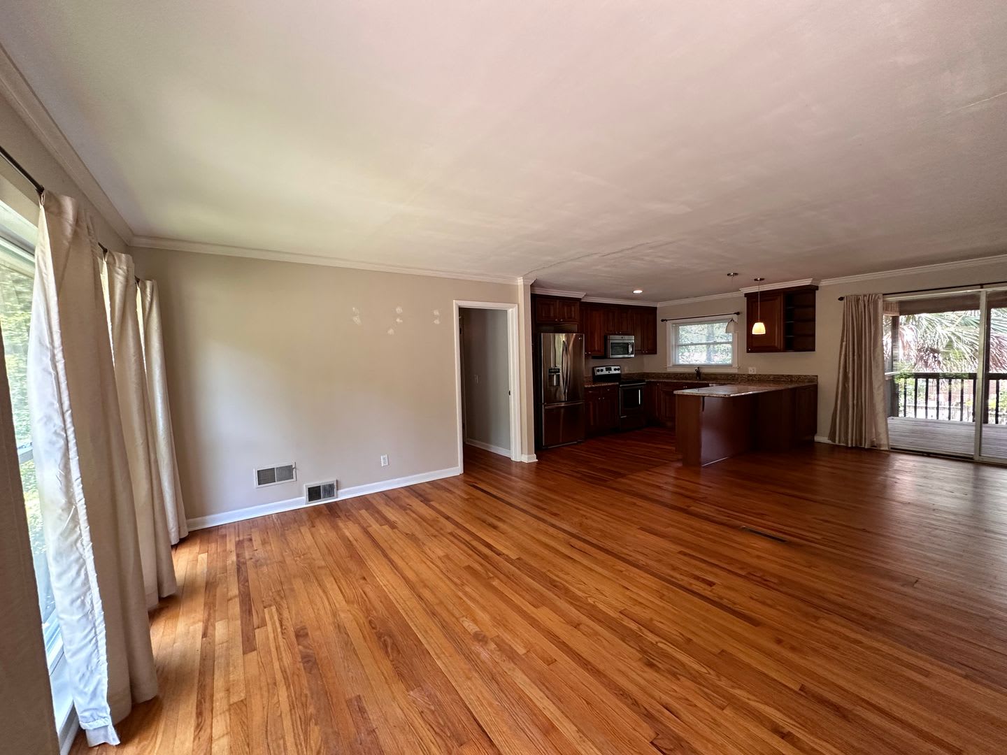 Exclusively Offered By Muse Realty, LLC – photo 5