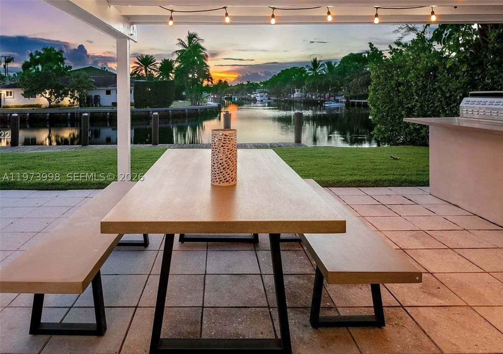 524 Oleander Dr – photo 5