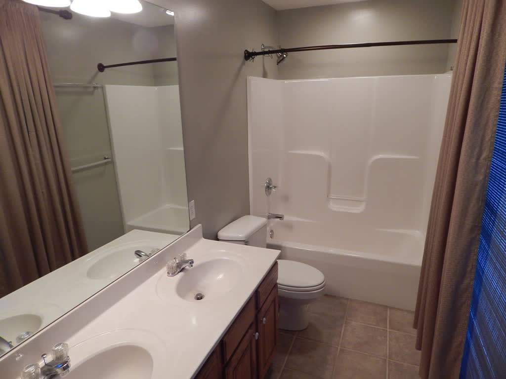 2054 Pinecrest Drive – photo 3