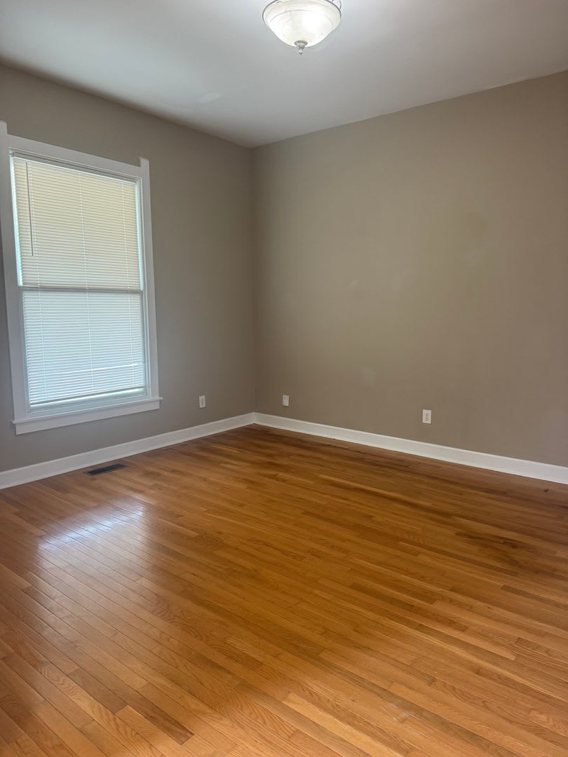 Very Nice 3 bedroom 1 bath-Fountain Square area-Minutes from Downtown Indy – photo 5