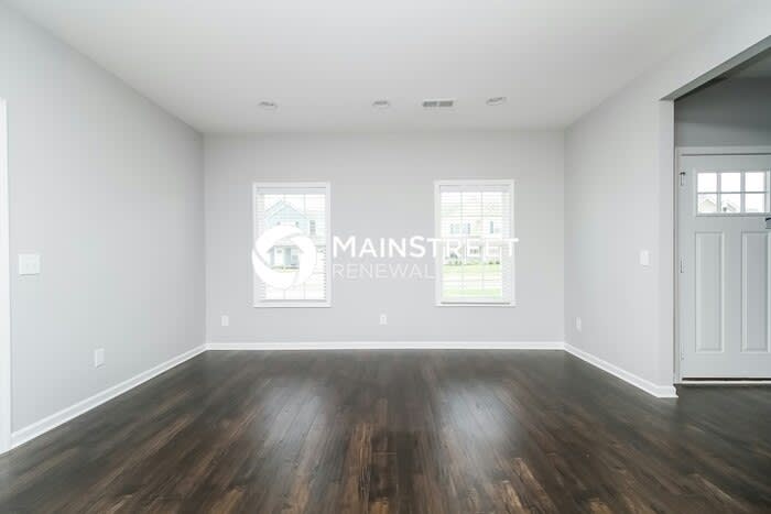 705 Mitscher Drive – photo 4