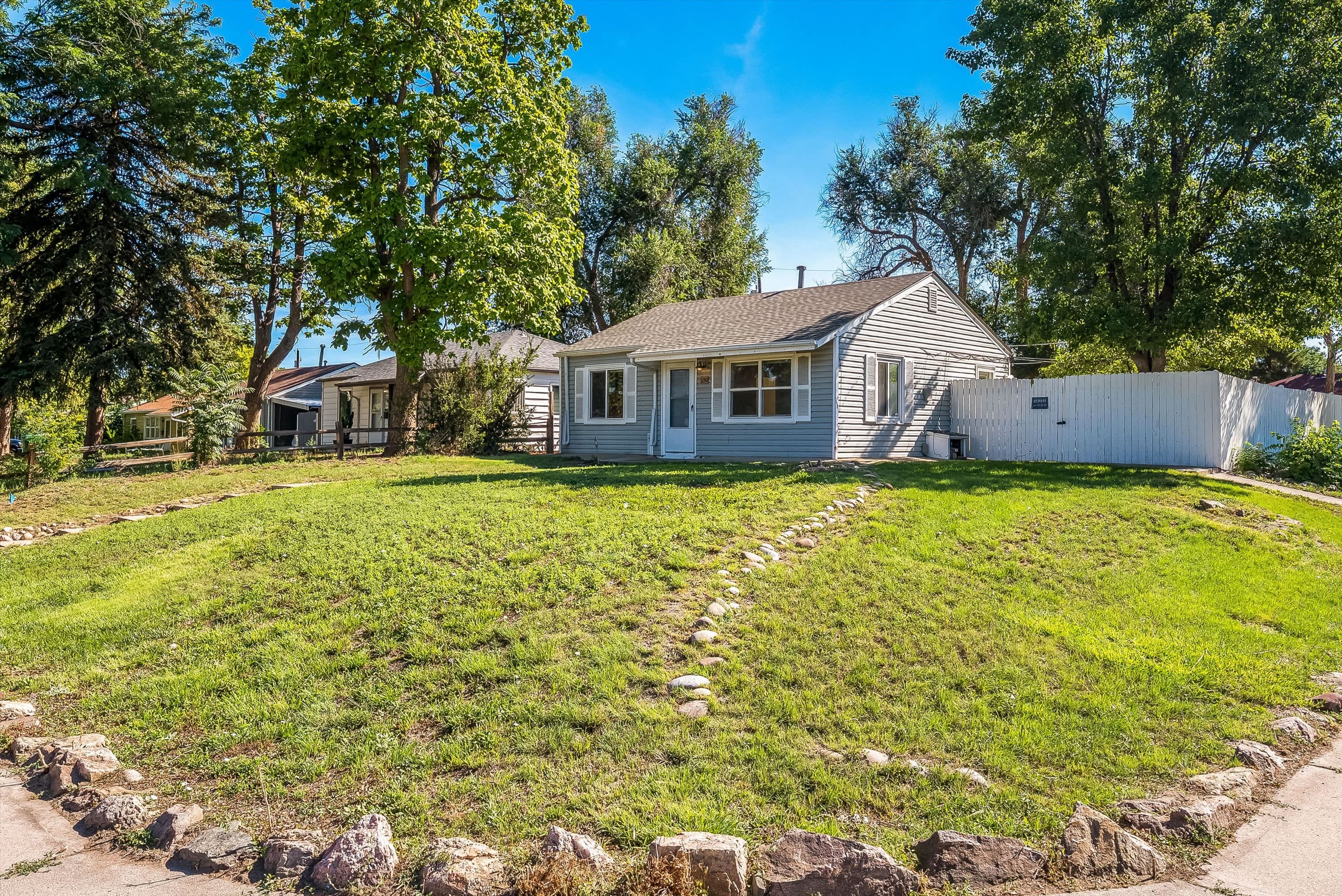 1150 BEELER ST – photo 2