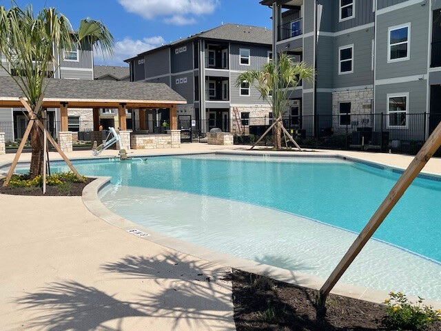 Southton Apartments – photo 4