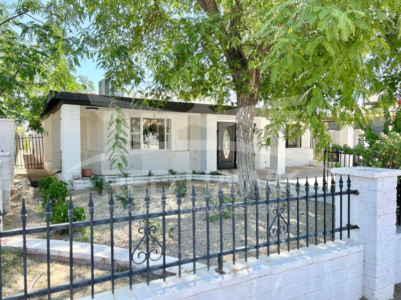 281 S California St – photo 3