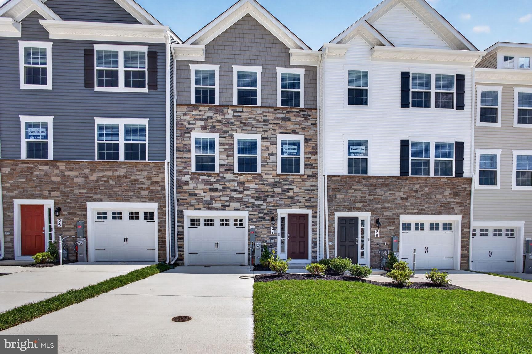 27 MERION Avenue – photo 1