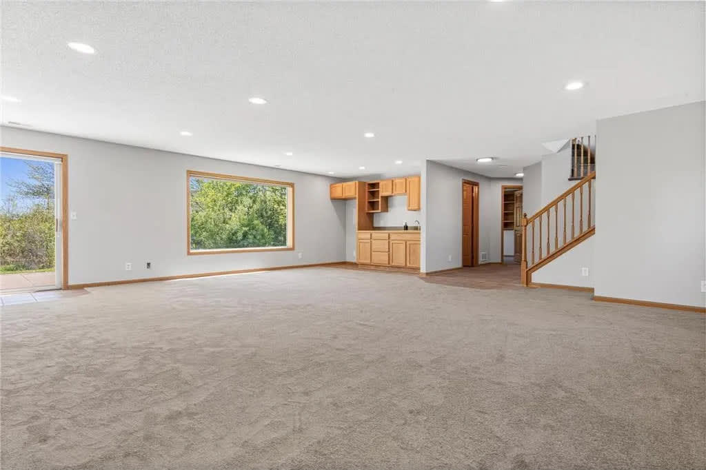 8691 Edison St Ne – photo 5