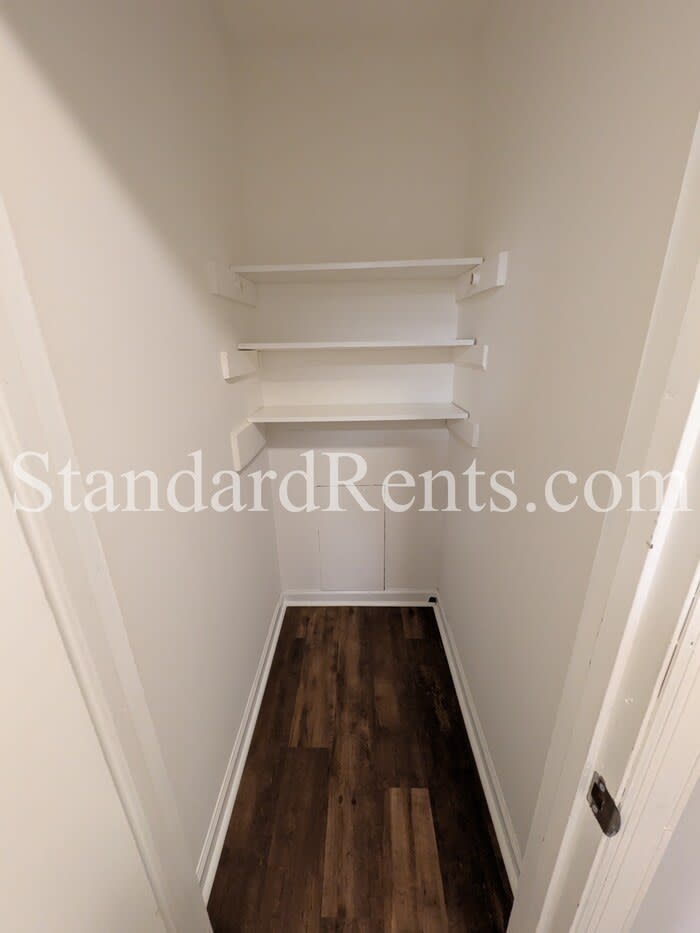 8121 Winewood Way – photo 5