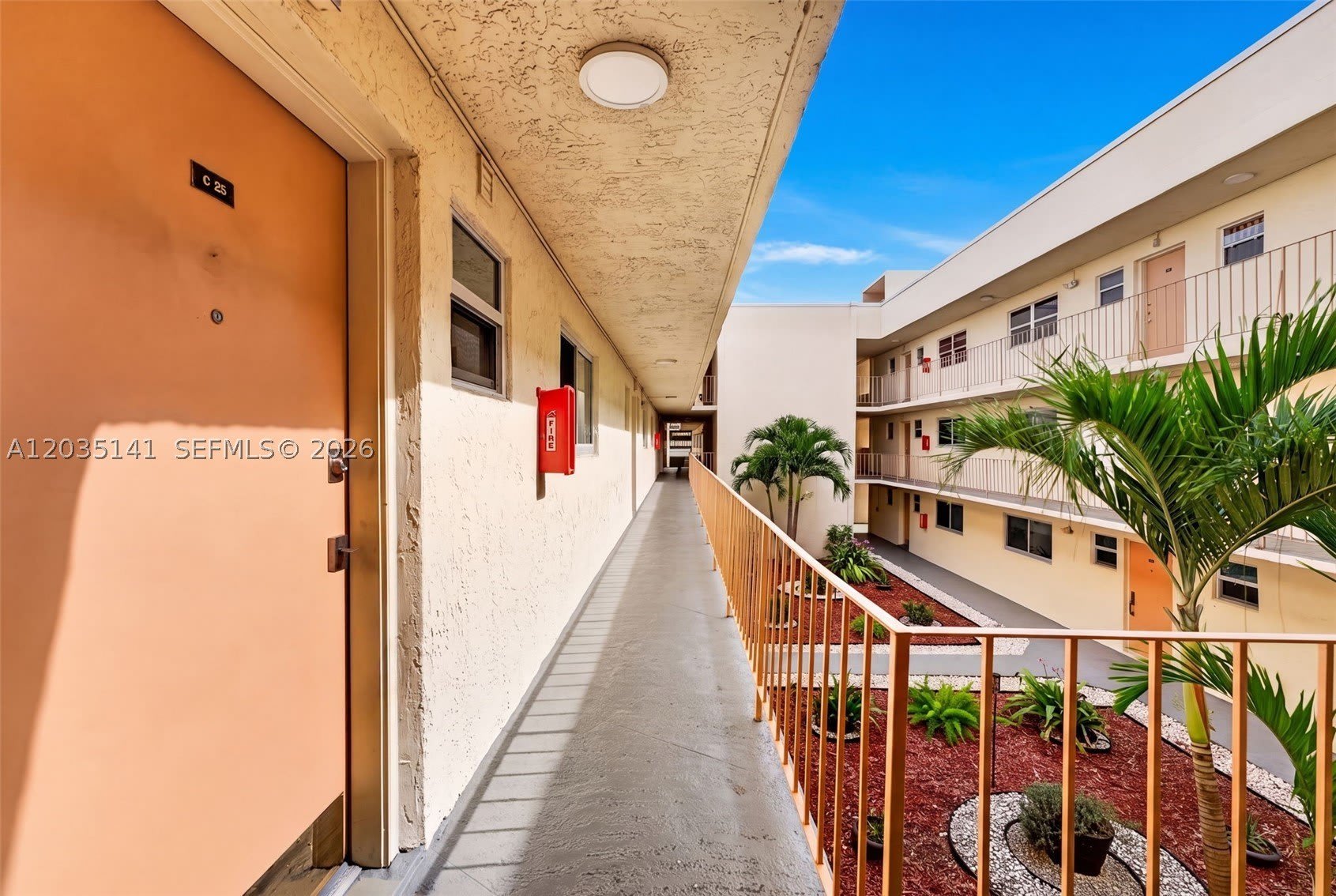 10300 Coral Way – photo 4