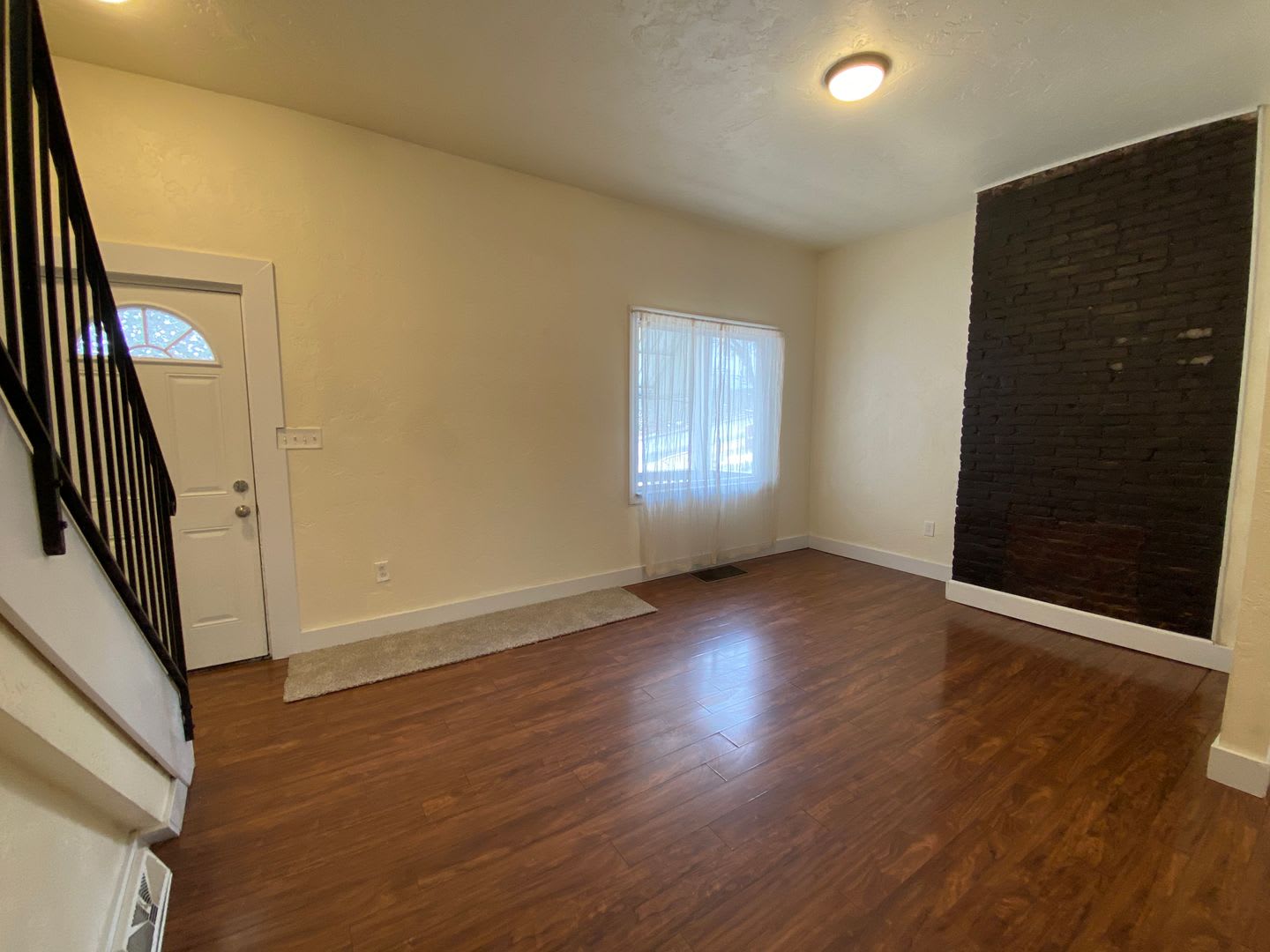 Beautiful 4BR 2 full bath house now showing! – photo 3