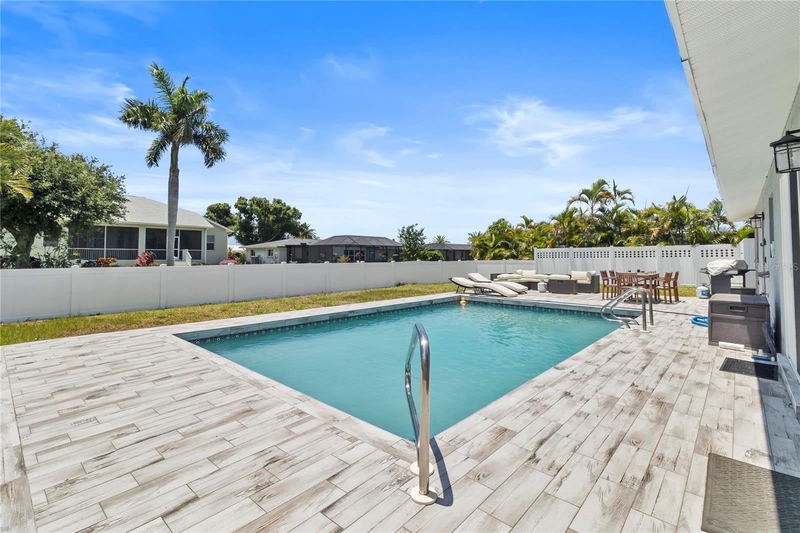60 GOLFVIEW Road – photo 4