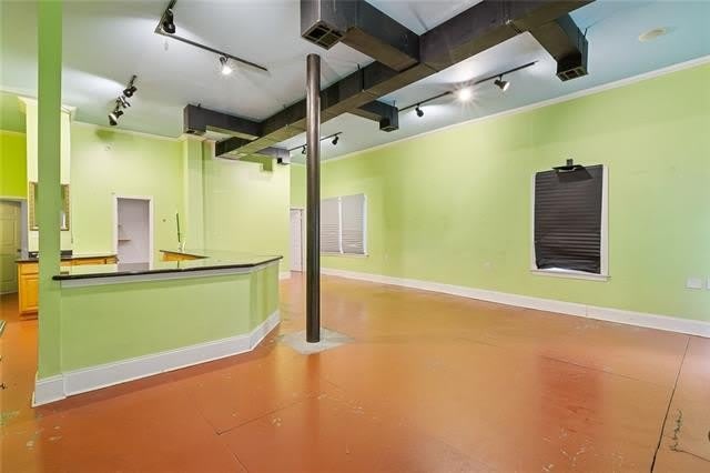 2103 S CARROLLTON Avenue – photo 4