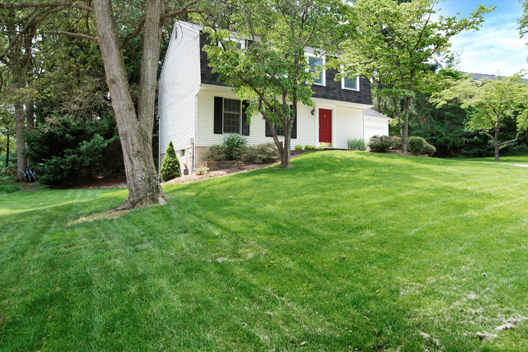 634 Bay Green Drive – photo 2