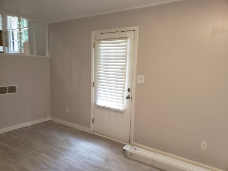 5649 Roberts Dr – photo 3