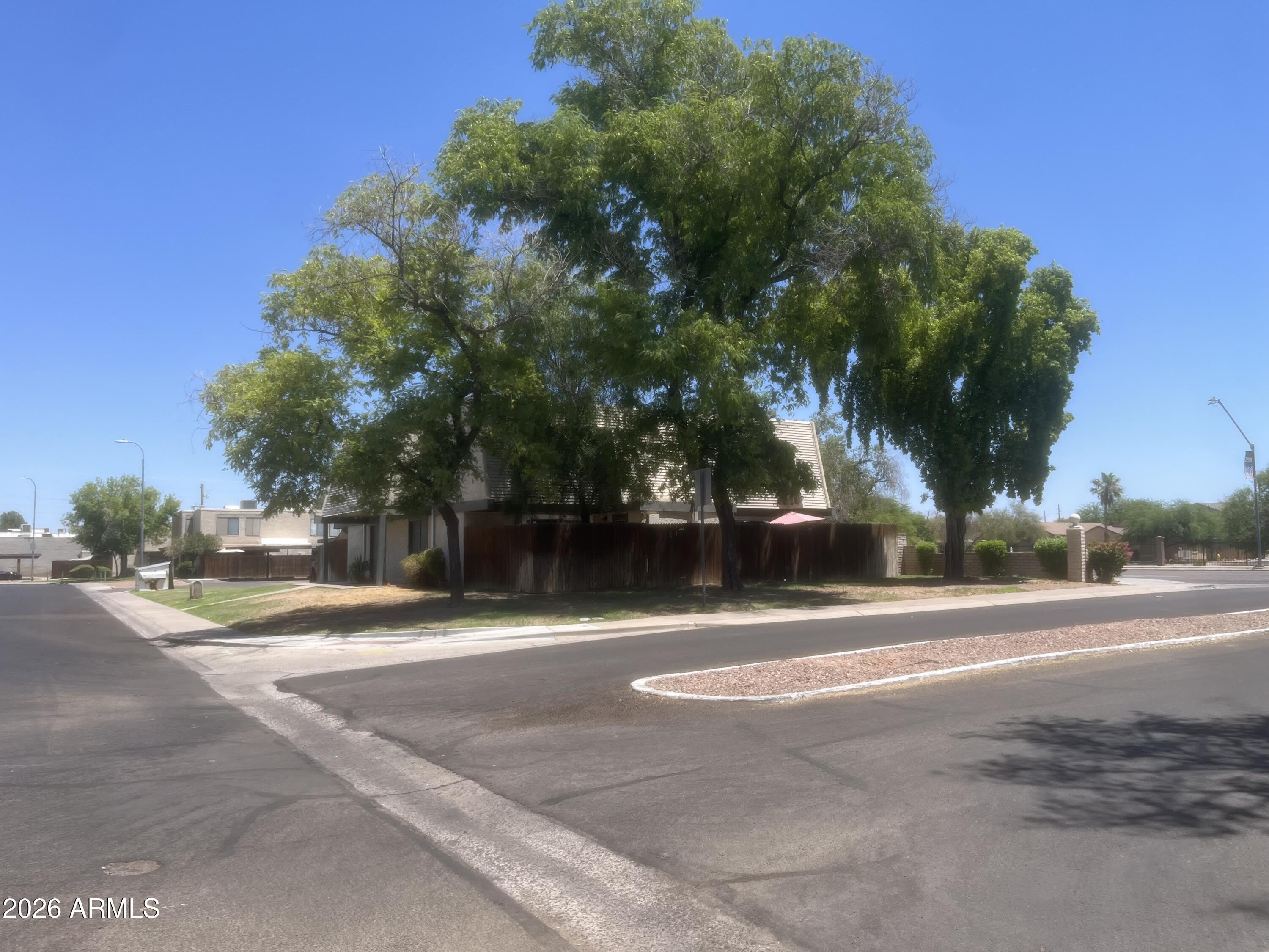 5902 W Townley Avenue – photo 2