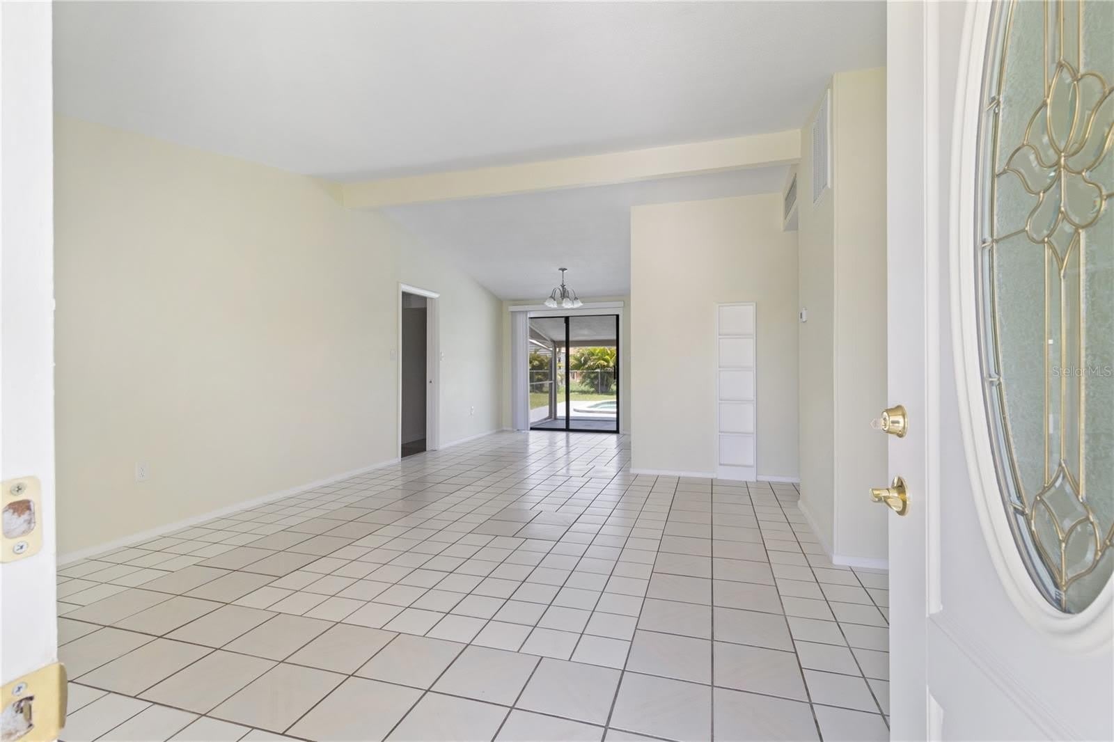 22312 LASALLE Road – photo 5