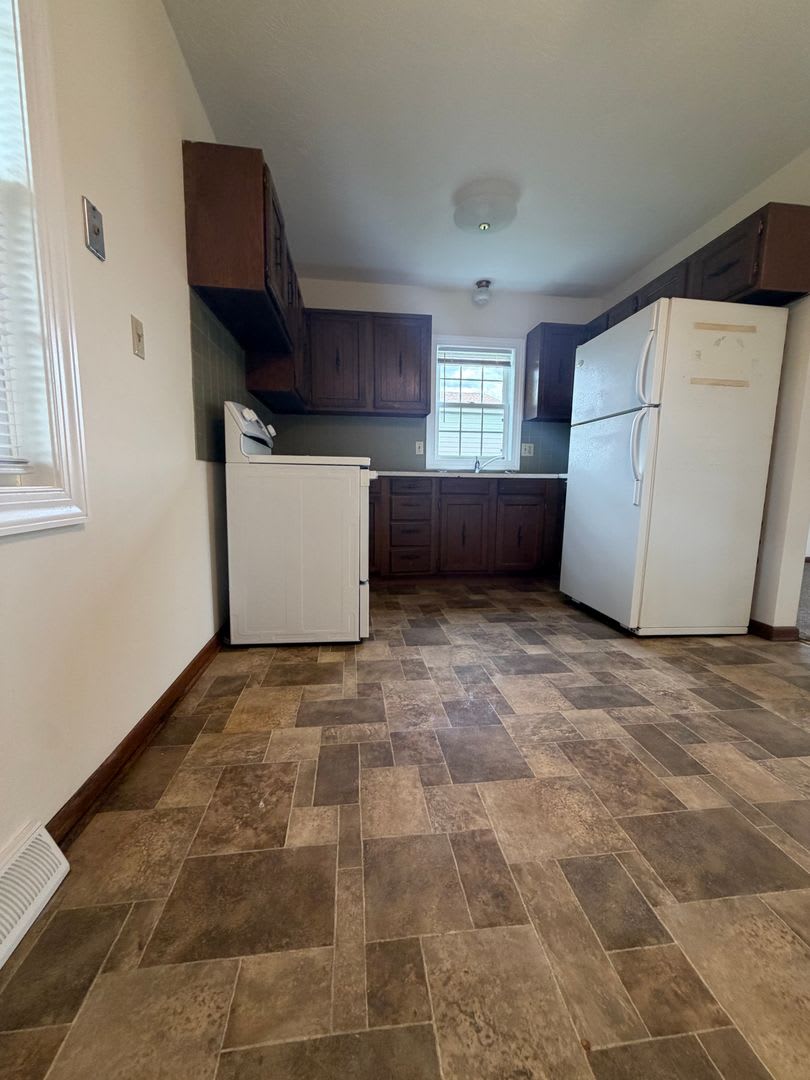 One Bedroom Duplex – photo 3
