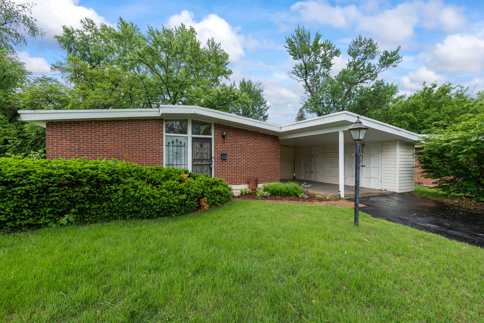 6452 Evergreen Blvd – photo 4