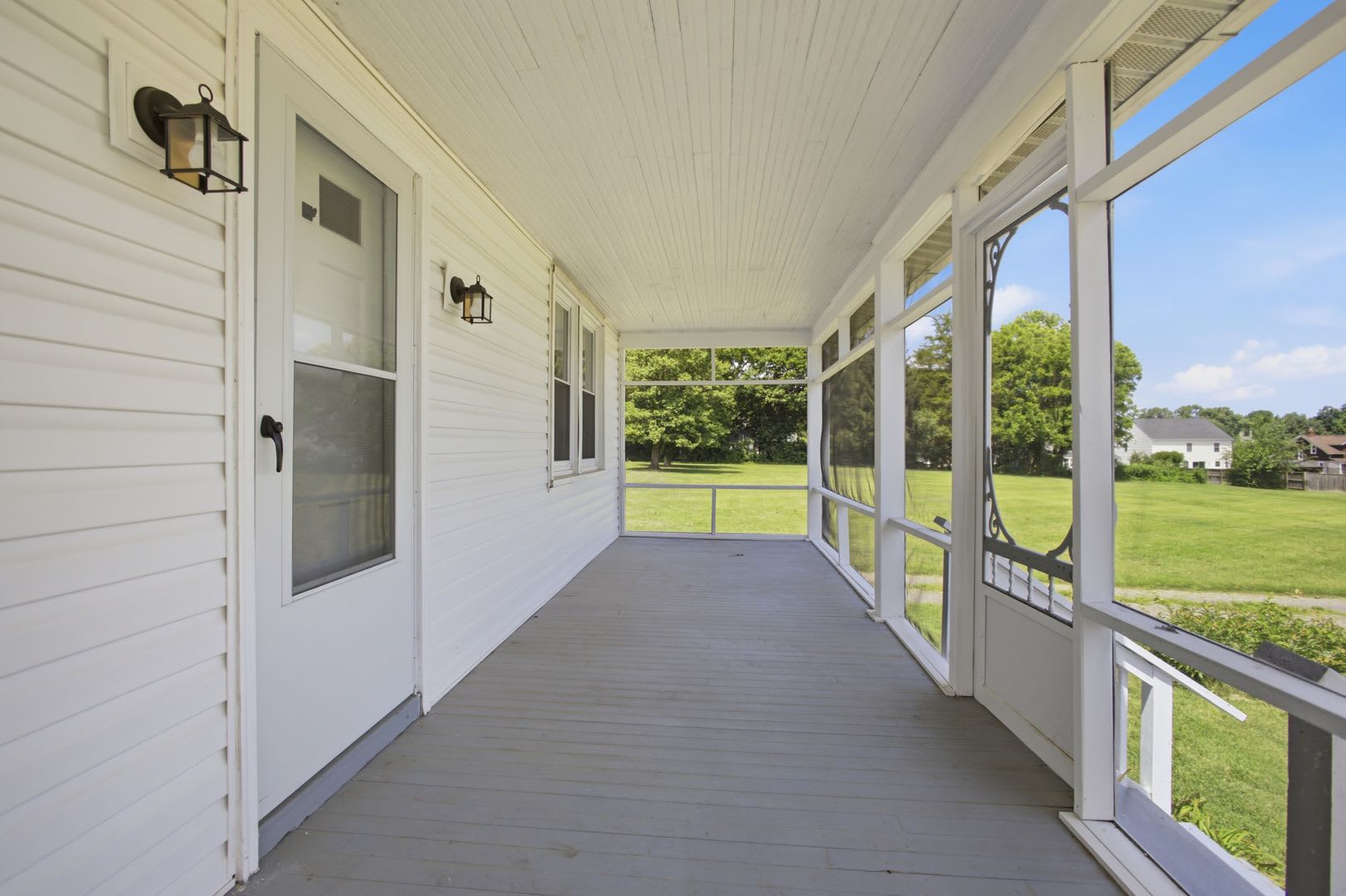 Spacious 5 BR/3 BA Single-Family Home in Gambrills! – photo 3