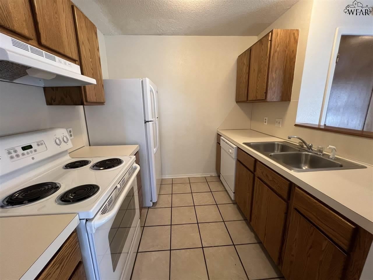 4501 Mistletoe Drive – photo 4