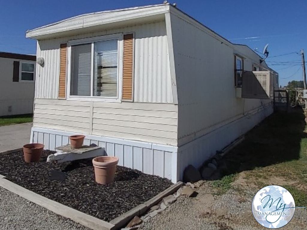901 Stevens Ave Trlr 9 – photo 2