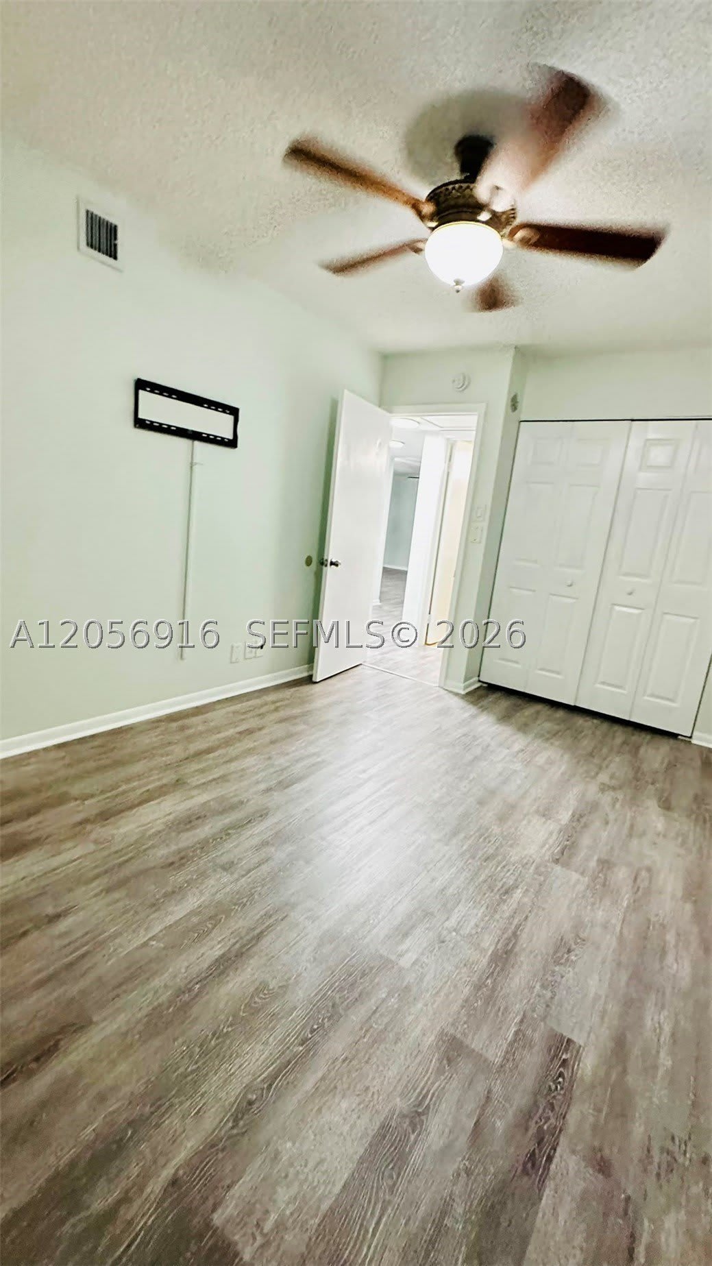 2091 Coral Ridge Dr – photo 4