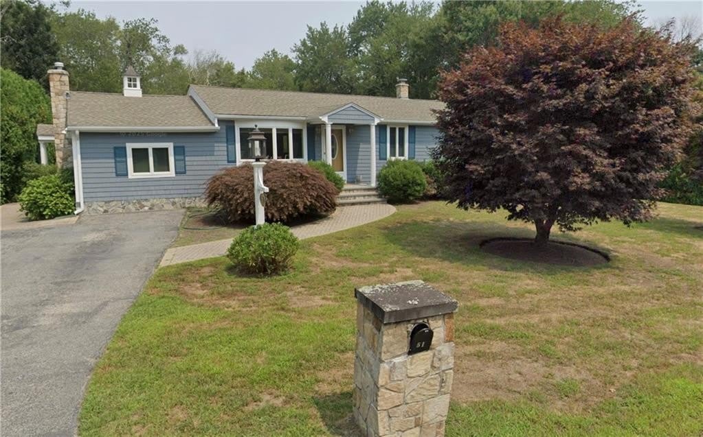 51 Surrey Lane – photo 1