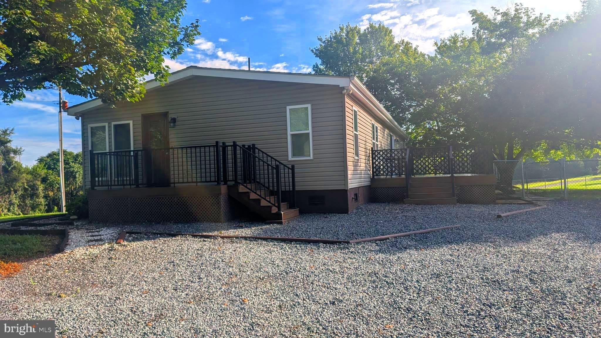 8167 EVERONA Road – photo 3