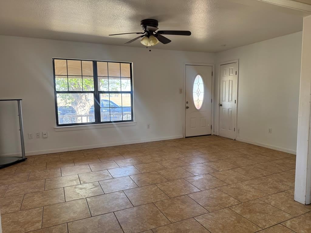 5405 Mcknight Dr – photo 3