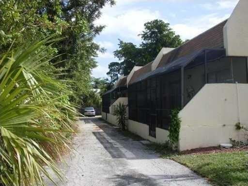 1750 NW 15th Vista – photo 3