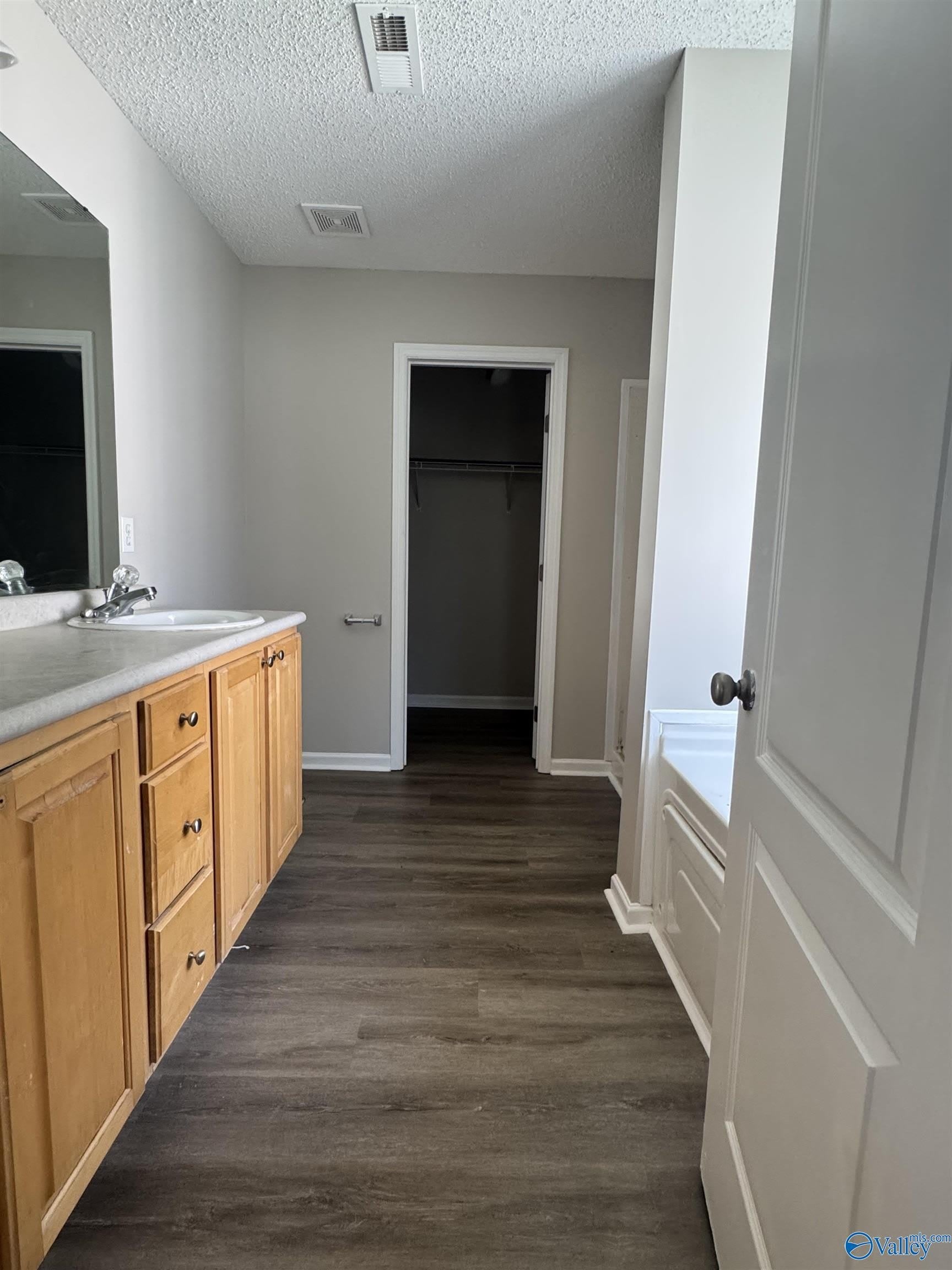 15835 Mary Shell Dr – photo 4