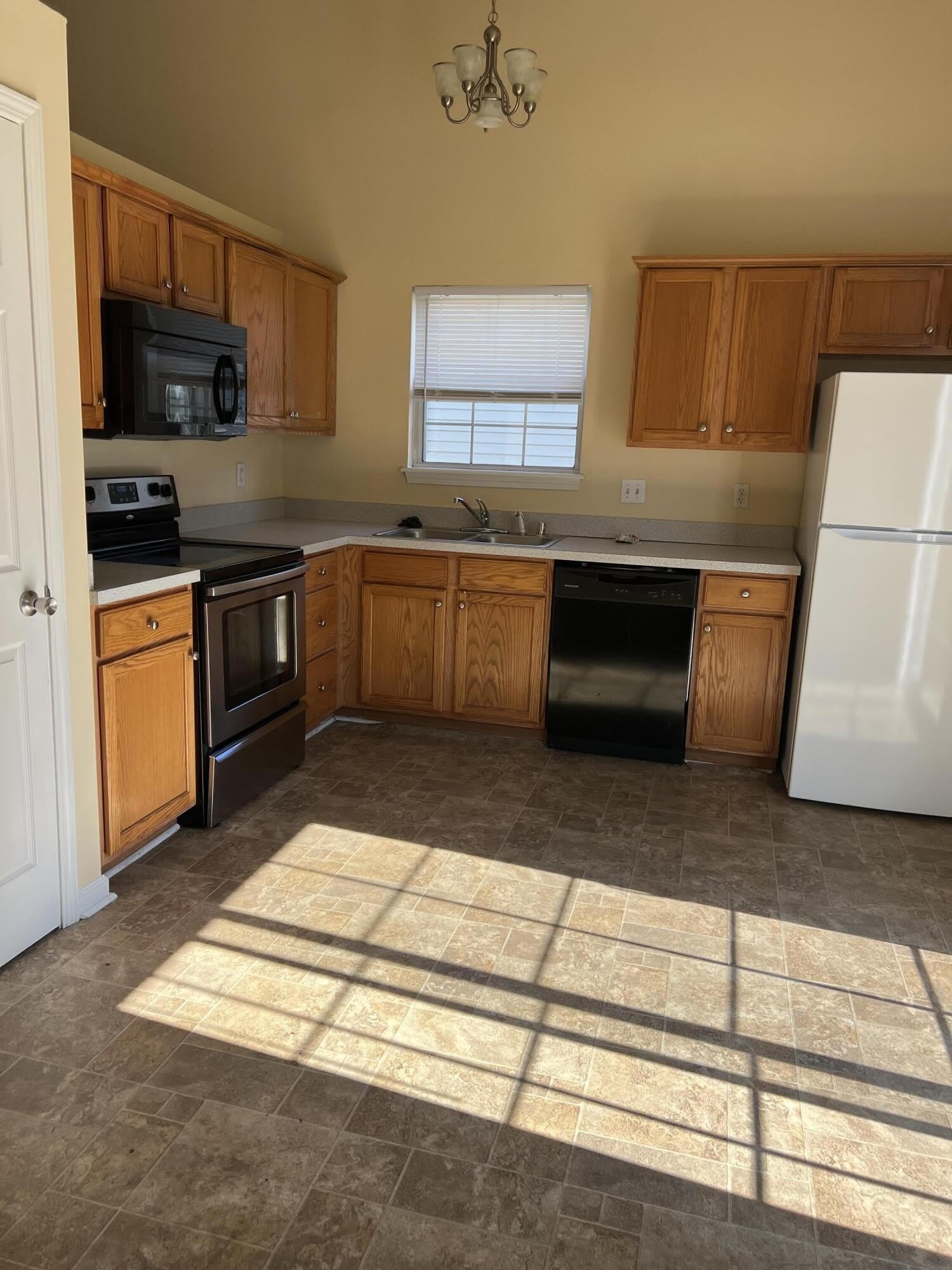 160 Ellemoor Lane – photo 4