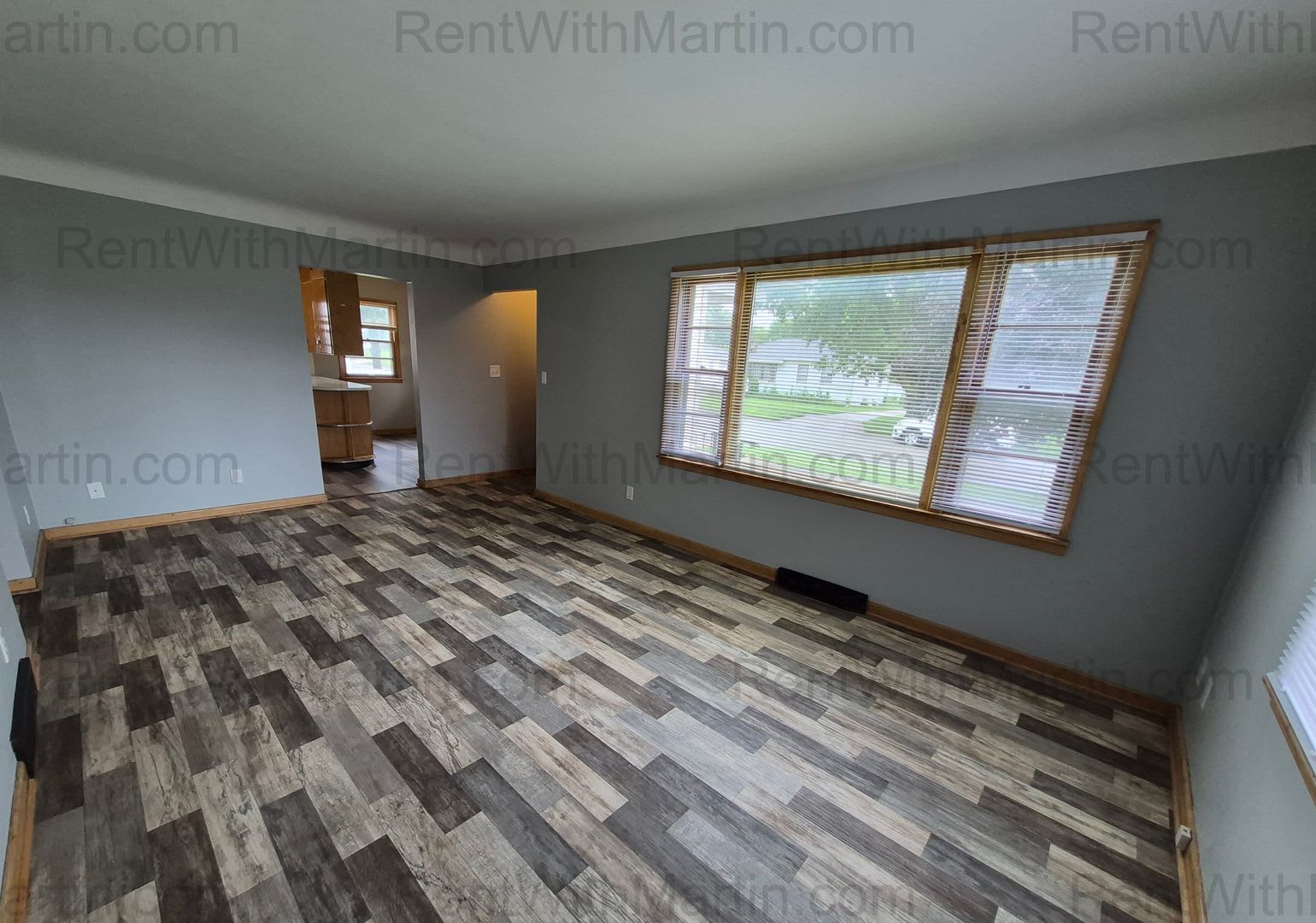 FOR RENT- 413 Hope – photo 3
