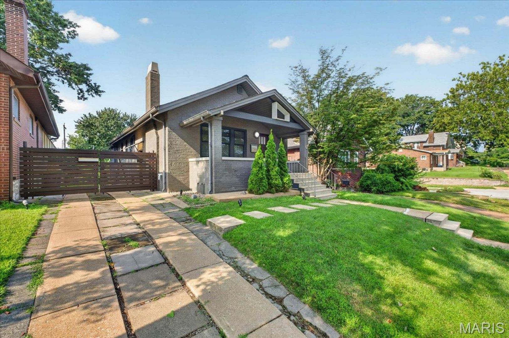 Richmond Heights Home! – photo 4