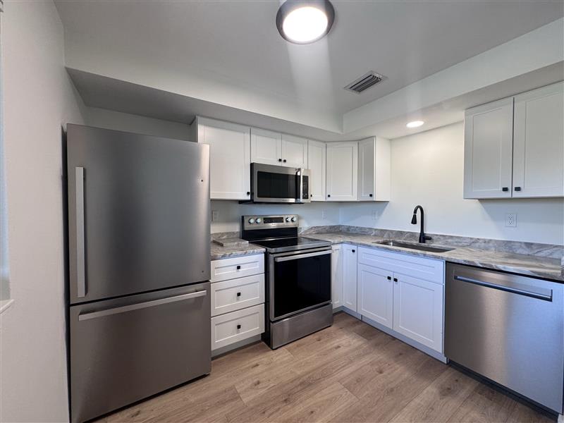 1258 Barbara Dr. #203 – photo 5