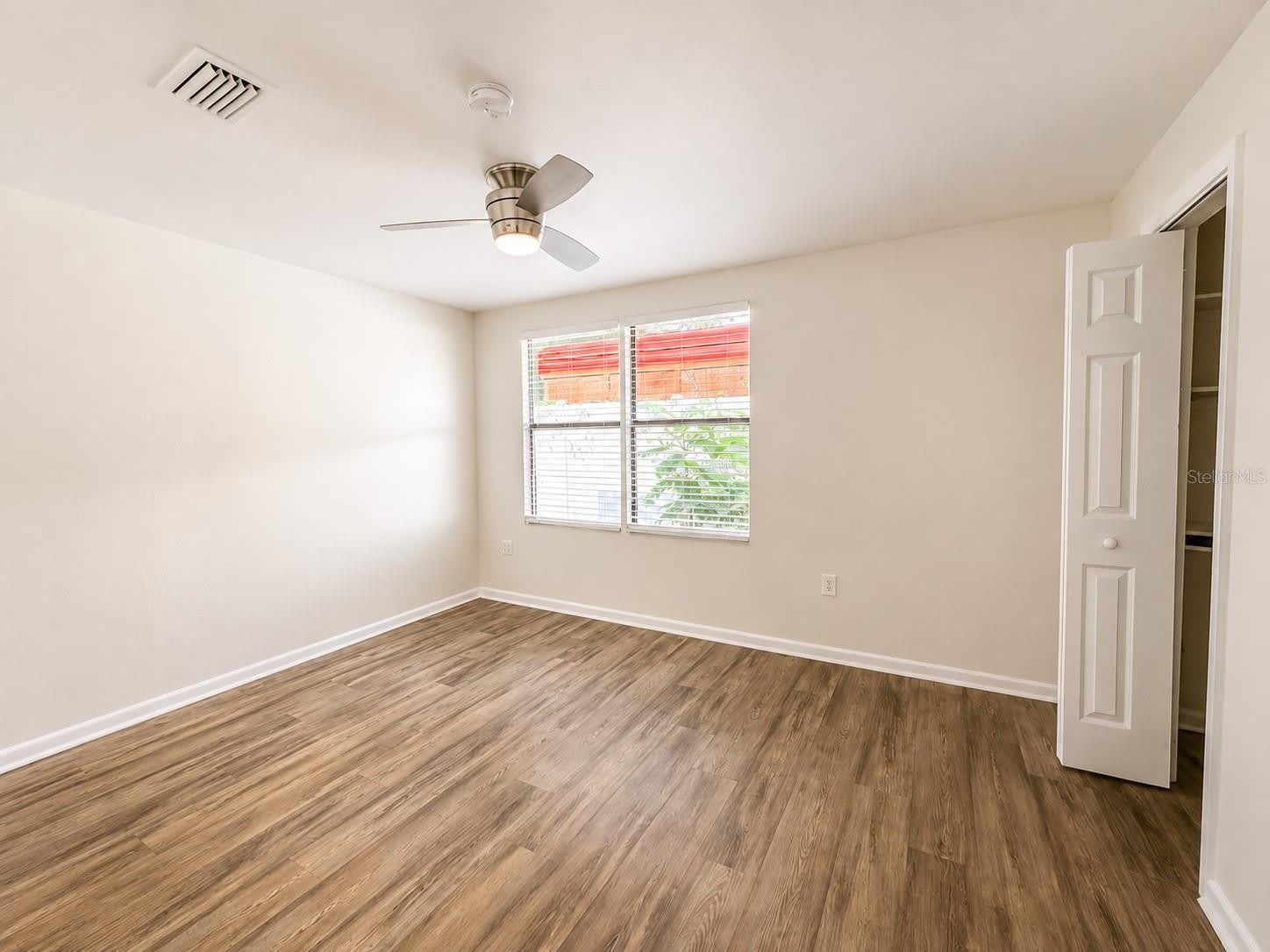 7301 N DARTMOUTH Avenue – photo 5