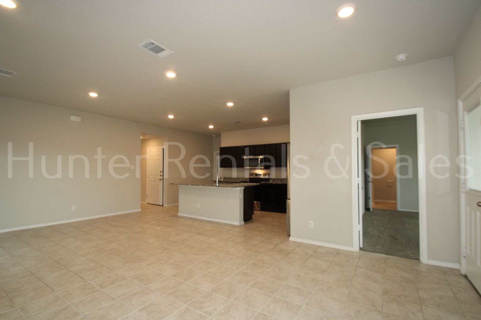 Modern Style Three Bedroom Home – photo 5