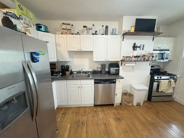 188 L St – photo 5