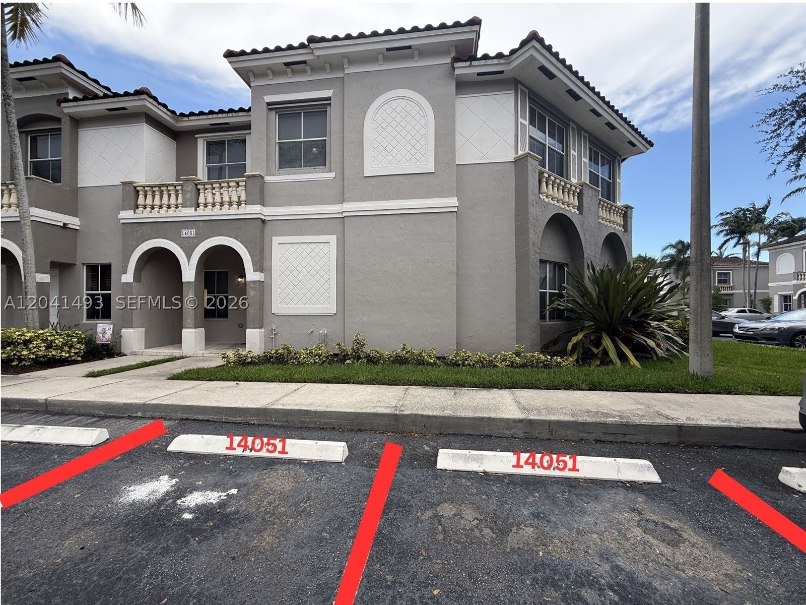 14051 SW 49th Ct – photo 5