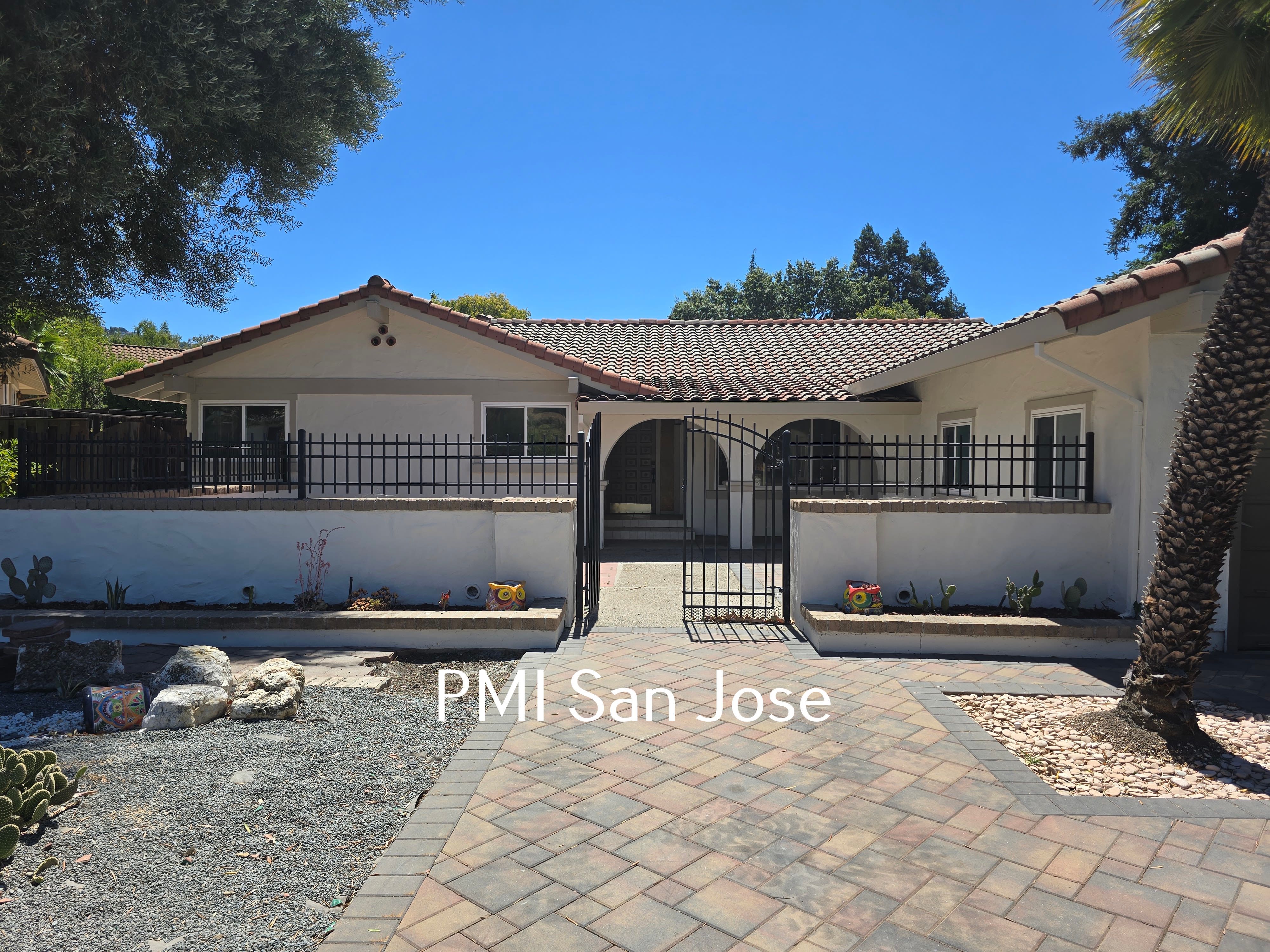 16870 Gallop Dr – photo 1