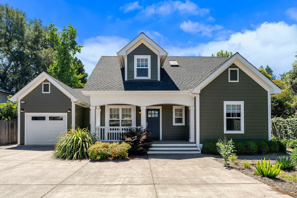418 North Street – photo 1