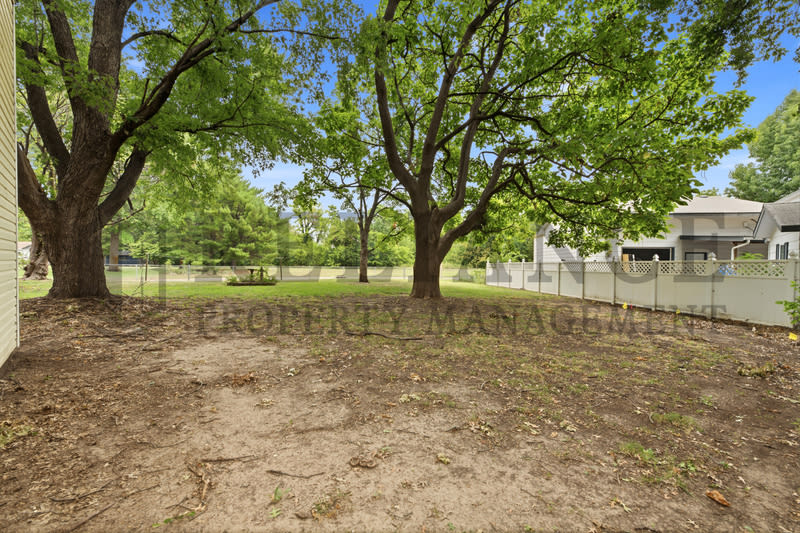 428 Peach Tree Lane – photo 5