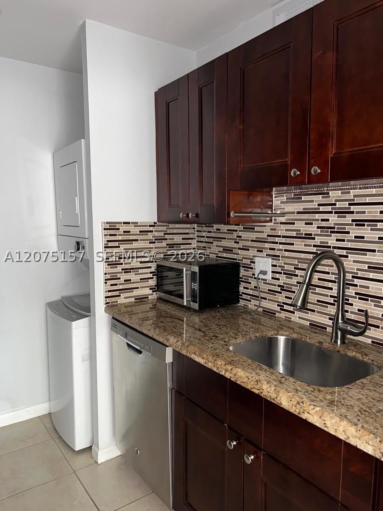 10112 Twin Lakes Dr – photo 4