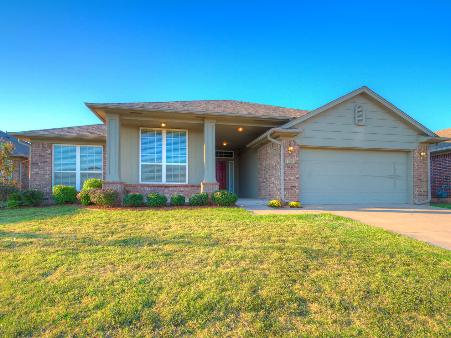 4 Bedroom Deer Creek Schools Valencia Neighborhood – photo 2