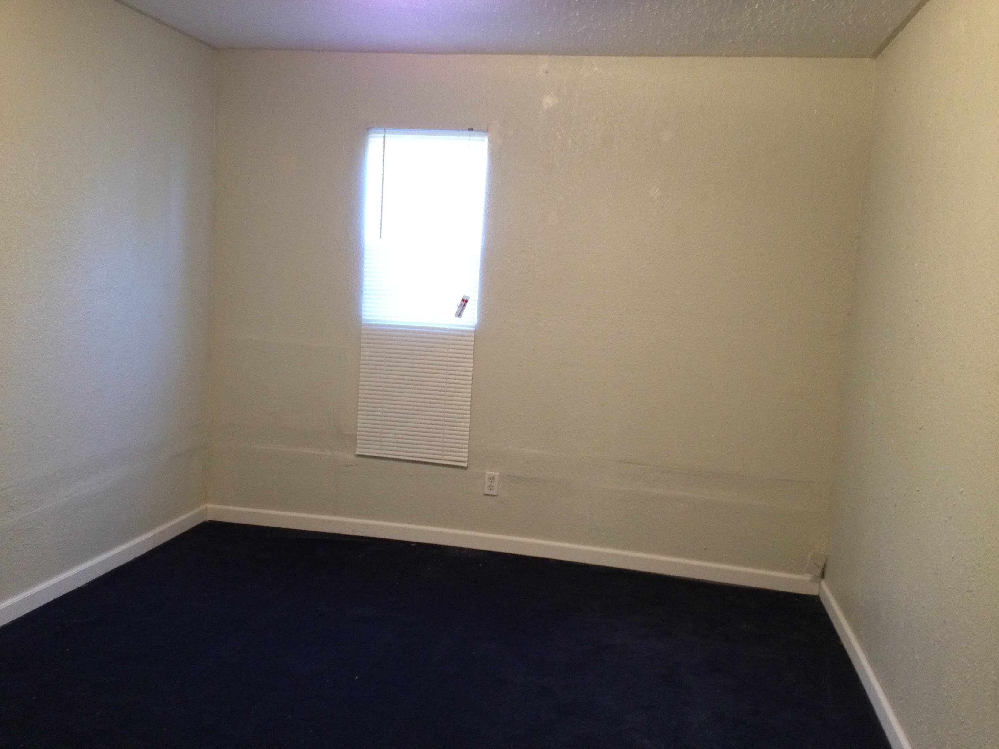 170 E Claremont St – photo 4