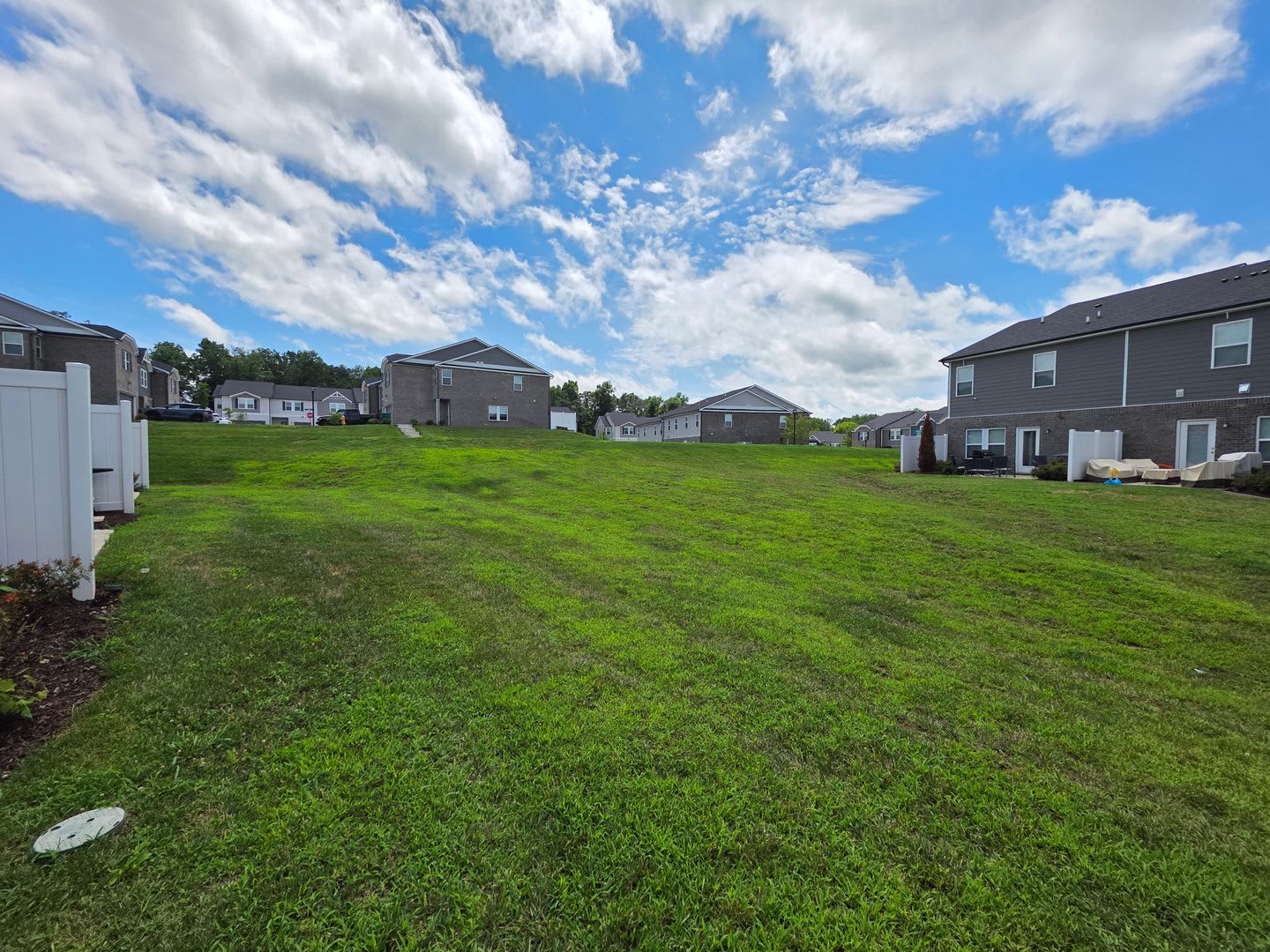 1705 Tahoma Dr – photo 2