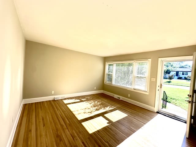 1914 Kilborne Drive – photo 2