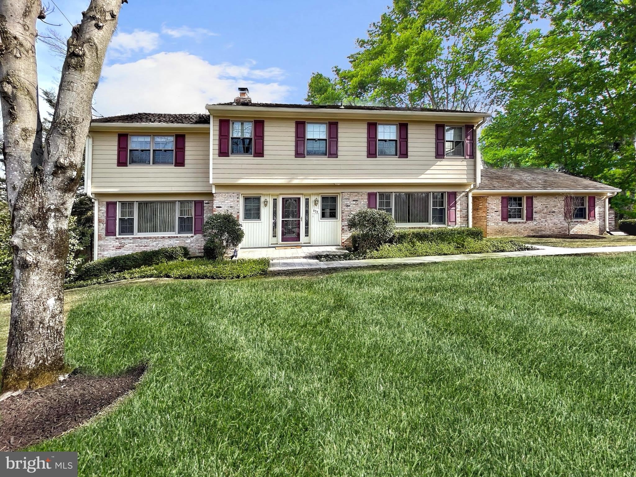929 WOBURN Court – photo 2