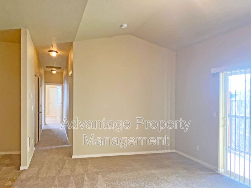 519 N Catron Place – photo 5