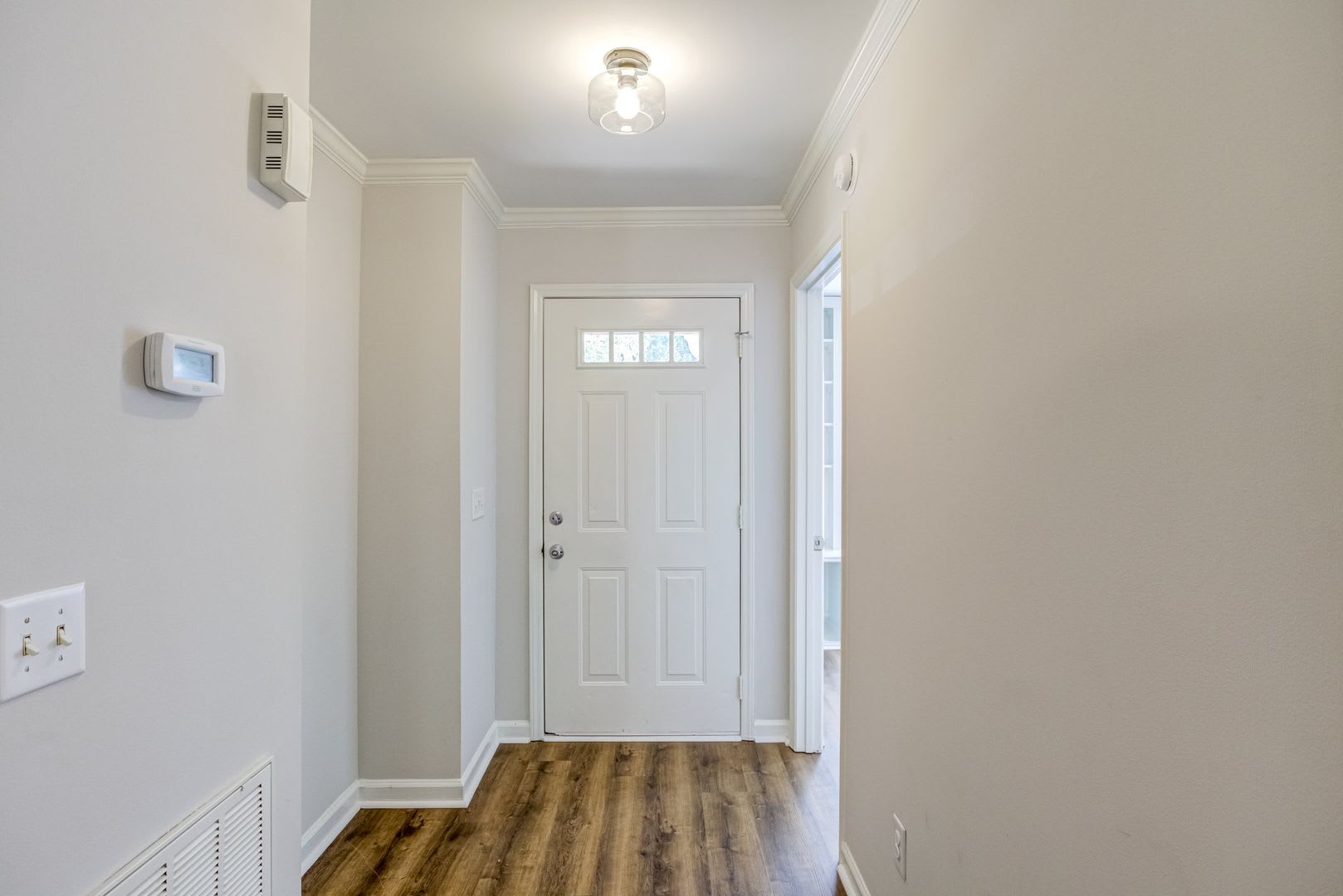 Charming 3 Bedroom Home – photo 5